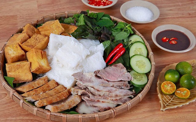 Bún Đậu Mắm Tôm Sân Banh CN2 -  Hồ Văn Leo
