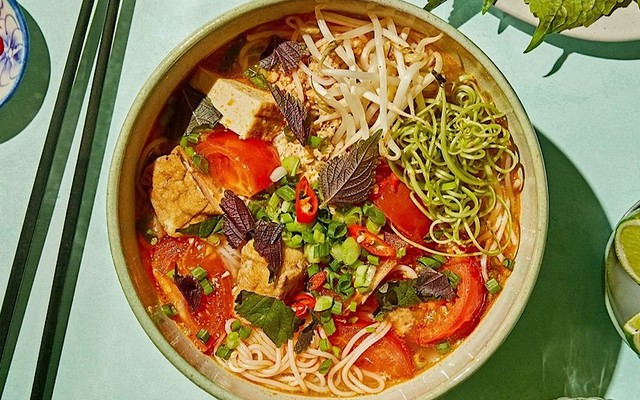 Bún Bò Huế Nguyễn Mạnh - Bún Bò Huế & Bún Riêu Cua - Nguyễn Kim