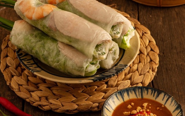 Ăn Vặt Bụng Bự - Gỏi Cuốn Tôm Thịt - Huỳnh Văn Bánh