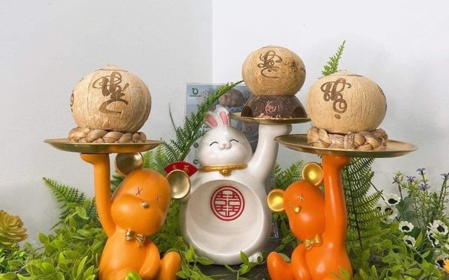 102 - Hoàng Gia Shop - Dừa Nướng Hoàng Gia - Phan Huy Ích