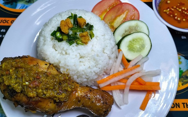 Cơm Tấm Sườn Nướng Satế Malaysia - Sườn, Sườn Que & Đùi Gà Nướng Sate - Xóm Chiếu
