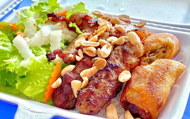 Bún Thịt Nướng Heo Bay - Lê Văn Sỹ