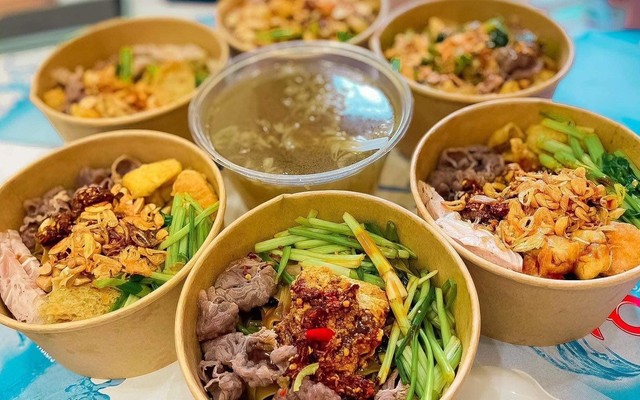Quán Bún, Bánh Đa Cua & Nước Ép - Phố Đông Các