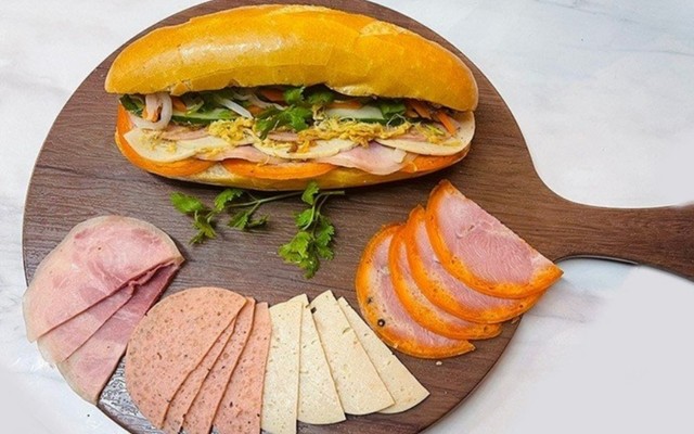 Bánh Mỳ Huỳnh Gia - Hương Lộ 2