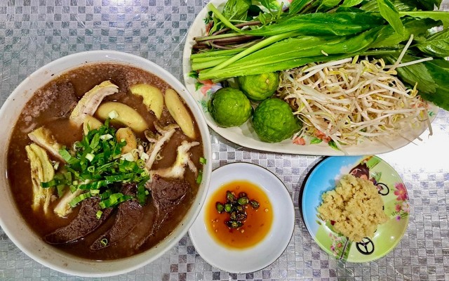 Cháo Bò 7 Núi - Đường 3 Tháng 2