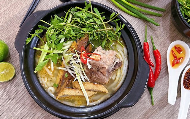Bánh Canh Niêu - 04 Phan Bội Châu