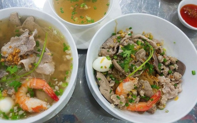 Quán Cô Loan - Hủ Tiếu Nam Vang - Đường D1