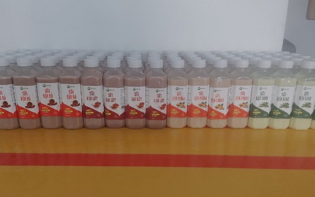 Liên Hoa - Cơm Chay & Cơm Gà Xối Mỡ - Nguyễn Văn Cừ