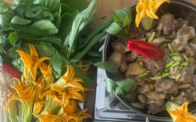 Quán Cơm 139 - Cơm Phần & Lẩu Gà Chanh Ớt, Lẩu Bao Tử Hầm Tiêu - Nguyễn Hữu Cảnh