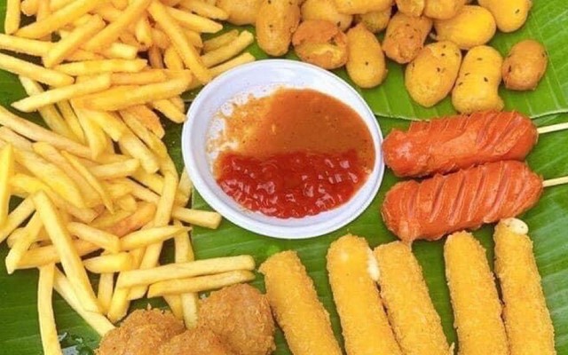Nem Chua Rán & Đồ Ăn Vặt Vị Phố