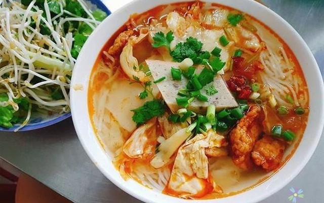 Nga - Bún Chả Cá & Bún Cá Ngừ - Lê Trọng Tấn