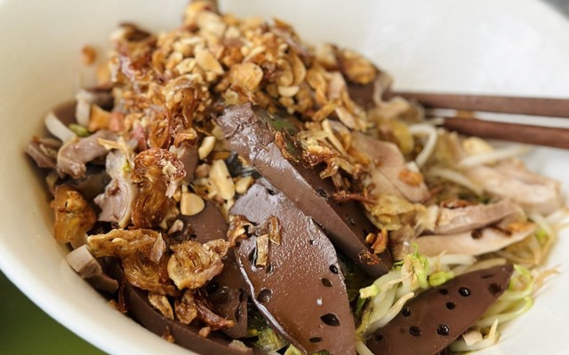 Phở Gà - Cherry Hồng - Trần Khát Chân