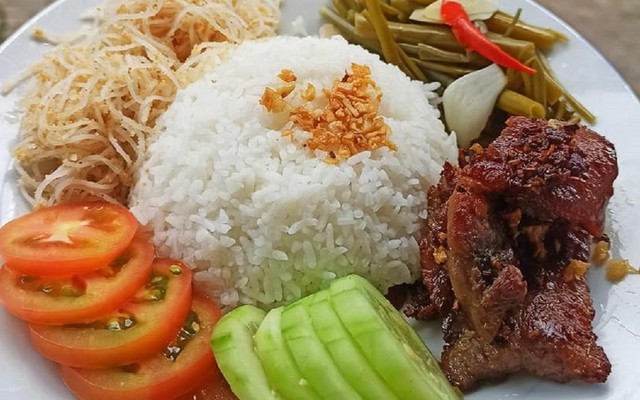 Cơm Tấm Ngô Quyền - Linh Đông