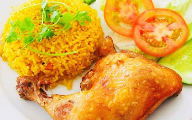 Cơm Gà Xối Mỡ Phú Cường 2 - Đường 22 Tháng 12