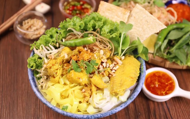 Mì Quảng Bà Chút - Lã Xuân Oai