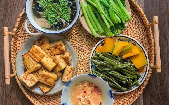 Om Chay - Chay Và Trà - Định Công 