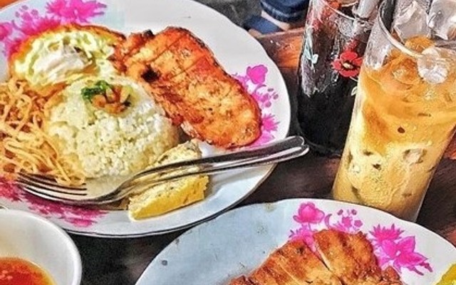 Cà Phê 195 - Điểm Tâm, Trà & Sinh Tố - Đường 3 Tháng 2