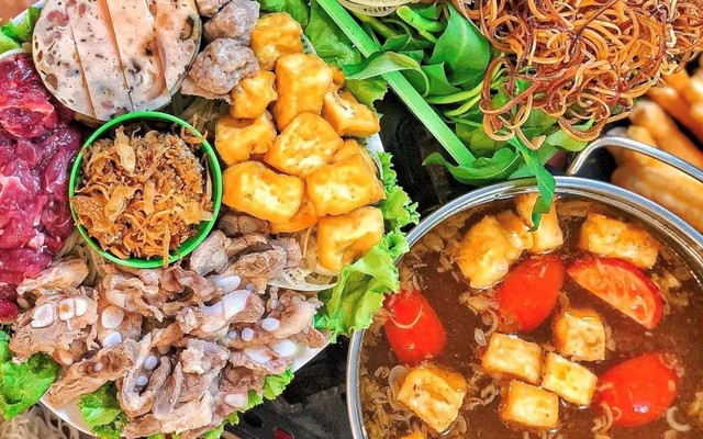 Lẩu Riêu Bắp Bò Sườn Sụn Cô Thủy - Phố Nhổn
