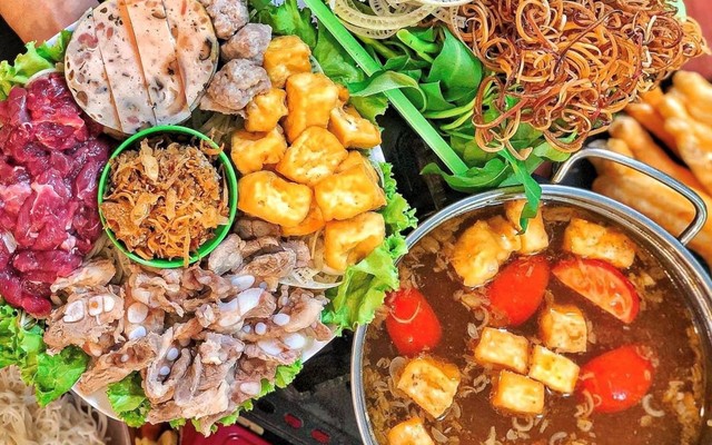Lẩu Riêu Bắp Bò Sườn Sụn Cô Thủy - Thanh Bình