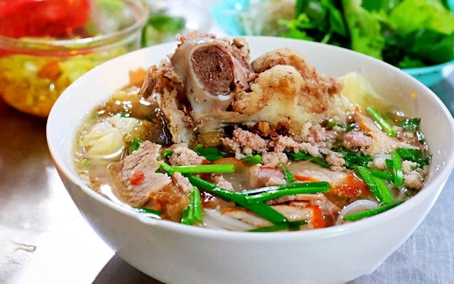 Quang Ký Mì Gia - Hủ Tiếu Mì Hải Sản - Hưng Phú