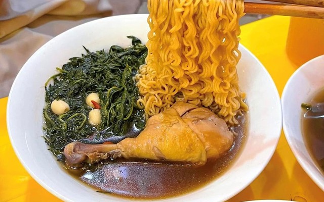 Quỳnh Mỳ Chua Cay & Mỳ Gà Tần - Đại Từ