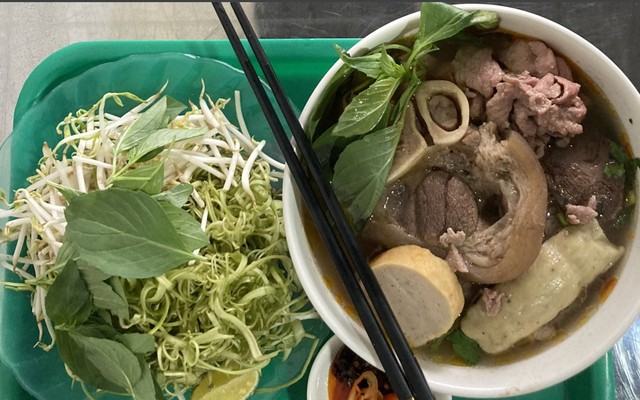 Bún Bò Huế Tú Oanh - Thạnh Xuân 14