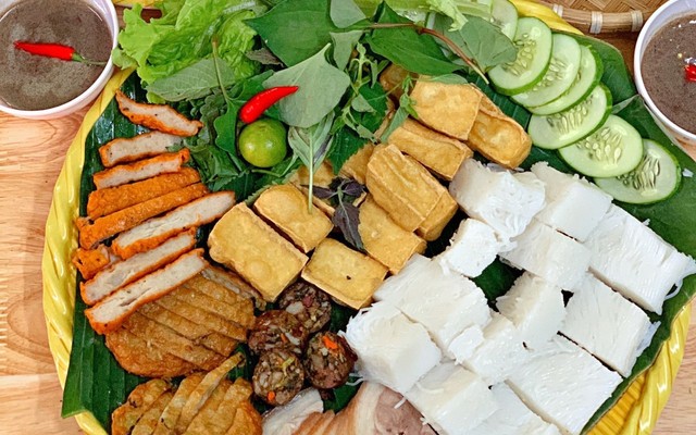 Bún Đậu Mẹt Gánh - Dương Bá Trạc