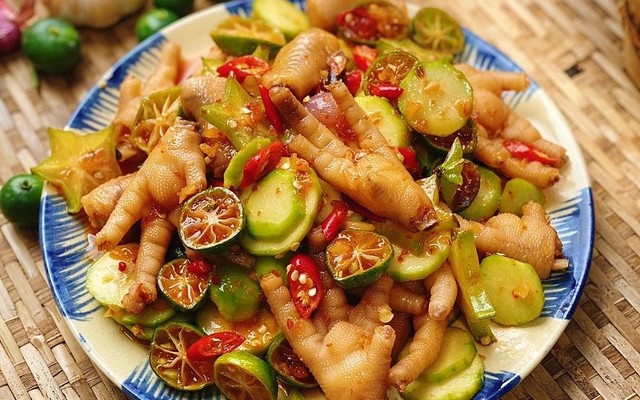 Chân Gà & Tai Heo Dầm Cốc - 75 Kỳ Đồng