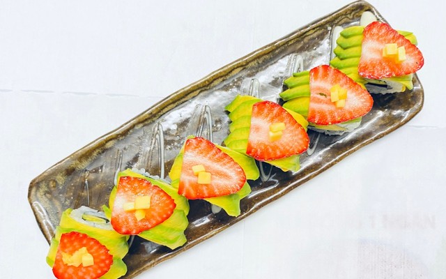 King Of Sushi - Hoa Sứ