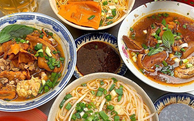 Hủ Tiếu Dê A Vỹ - Cư Xá Chu Văn An