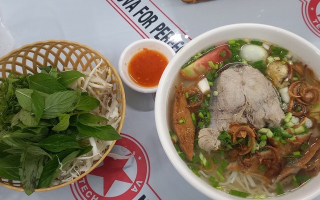 Bún Chả Cá Miền Trung - Nguyễn Oanh
