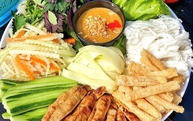 Nem Nướng Nha Trang Bình Minh - 136 Trần Thủ Độ