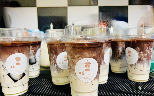 HÈ Coffee & More - Trường Chinh