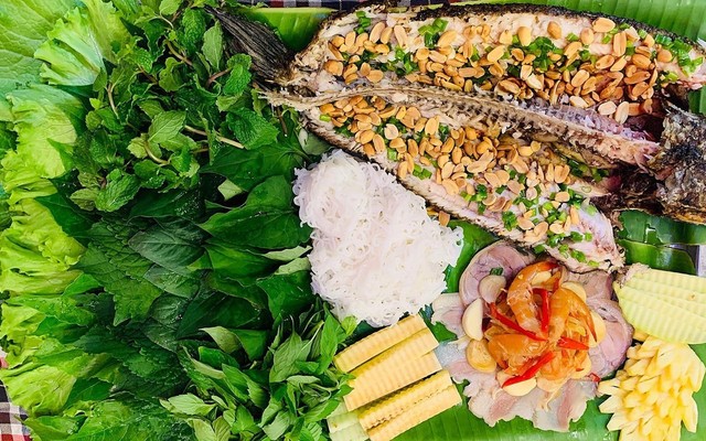 Cá Lóc Nướng Rau Rừng - Đình Phong Phú