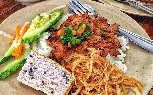 Cơm Tấm Thạch - Nguyễn Văn Lượng