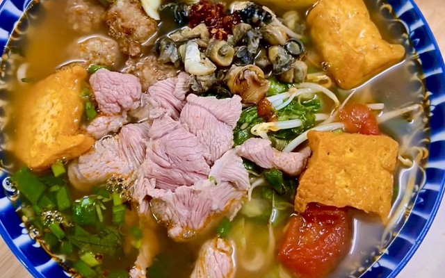 Huyền My - Bún Ốc & Bún Riêu Cua - Miếu Đầm