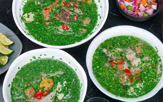Tiệm Ăn Hoàng Vy - Bánh Canh Hẹ & Bún Chả Cá