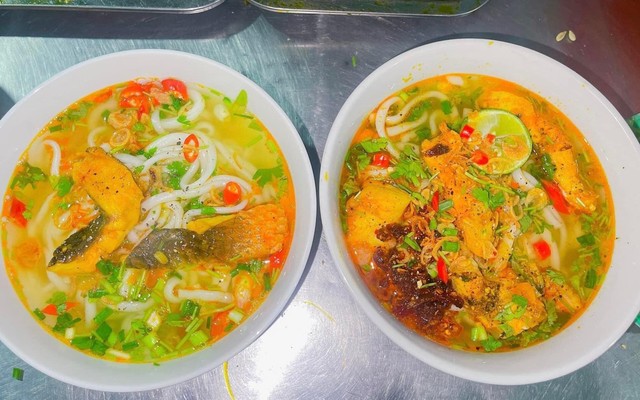 Tiệm Bánh Canh Cá Lóc Huế & Cơm Trưa - Đồng Khởi