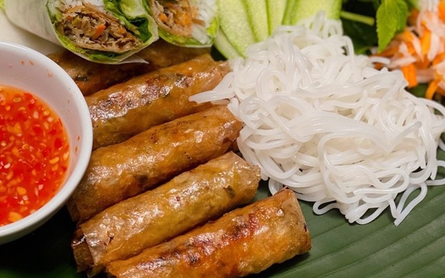 Syn - Tea and Food - Nguyễn Phúc Chu