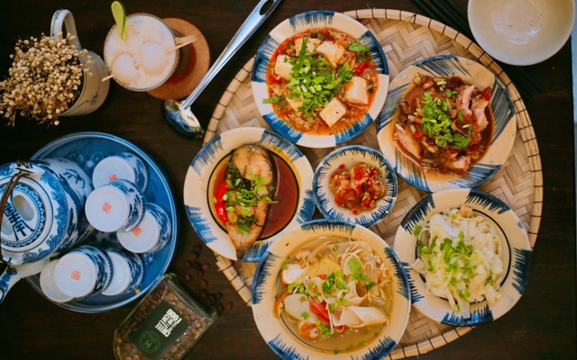 Thời 1.0 Coffee & Cơm Mẹt Gia Đình