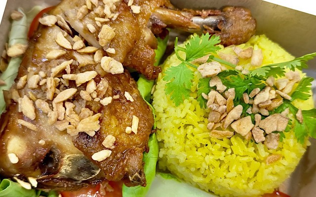 Cơm Gà Sốt Ngon Ngon - Phan Đình Phùng