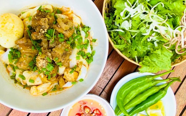 Mỳ Quảng 43 - Châu Thượng Văn