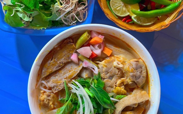 Bún Bò Huế O Huệ - Bún - Ông Ích Khiêm