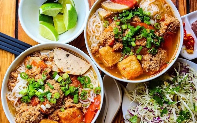 Bún Riêu Cua Đồng, Canh Bún & Cơm Tấm 401 - Nguyễn Chí Thanh