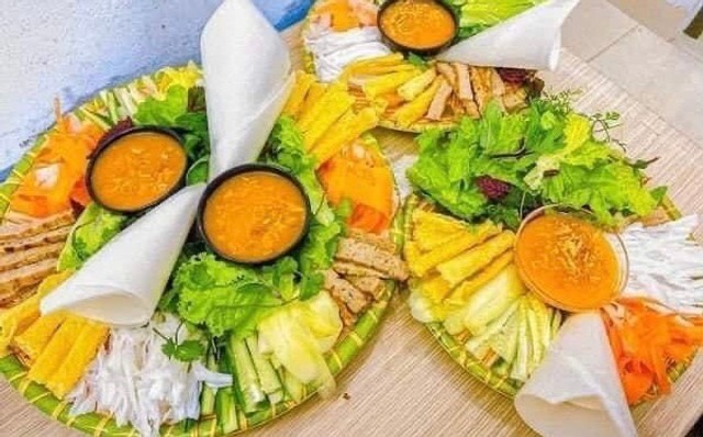 Nem Nướng Nha Trang Hùng Việt CN7 Biên Hoà - Đường N1