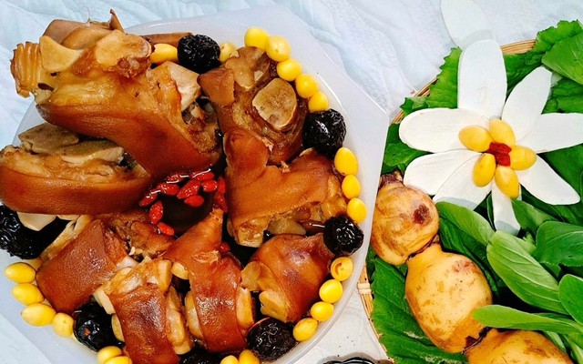 Bắp Giò Tiềm & Lẩu Tiềm - Phạm Thế Hiển