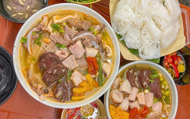 Thập Tam Quán - Ô Quan Chưởng
