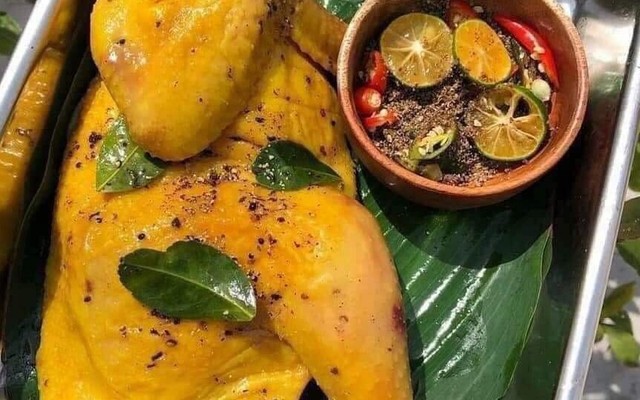 Gà Ủ Muối Hoa Tiêu Nguyên Con 168 - Nguyễn Tiểu La