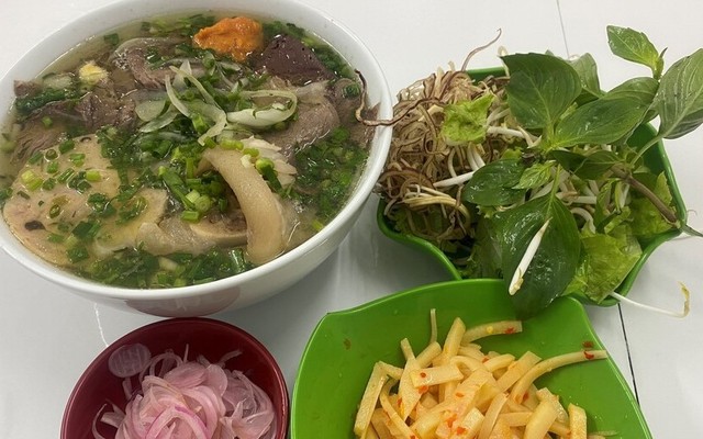 Bún Bò Huế Gia Bảo
