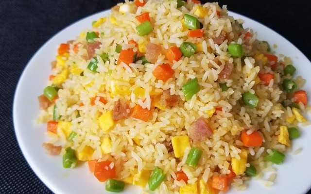 Cơm Chiên Hạnh Phúc - Lê Quang Định